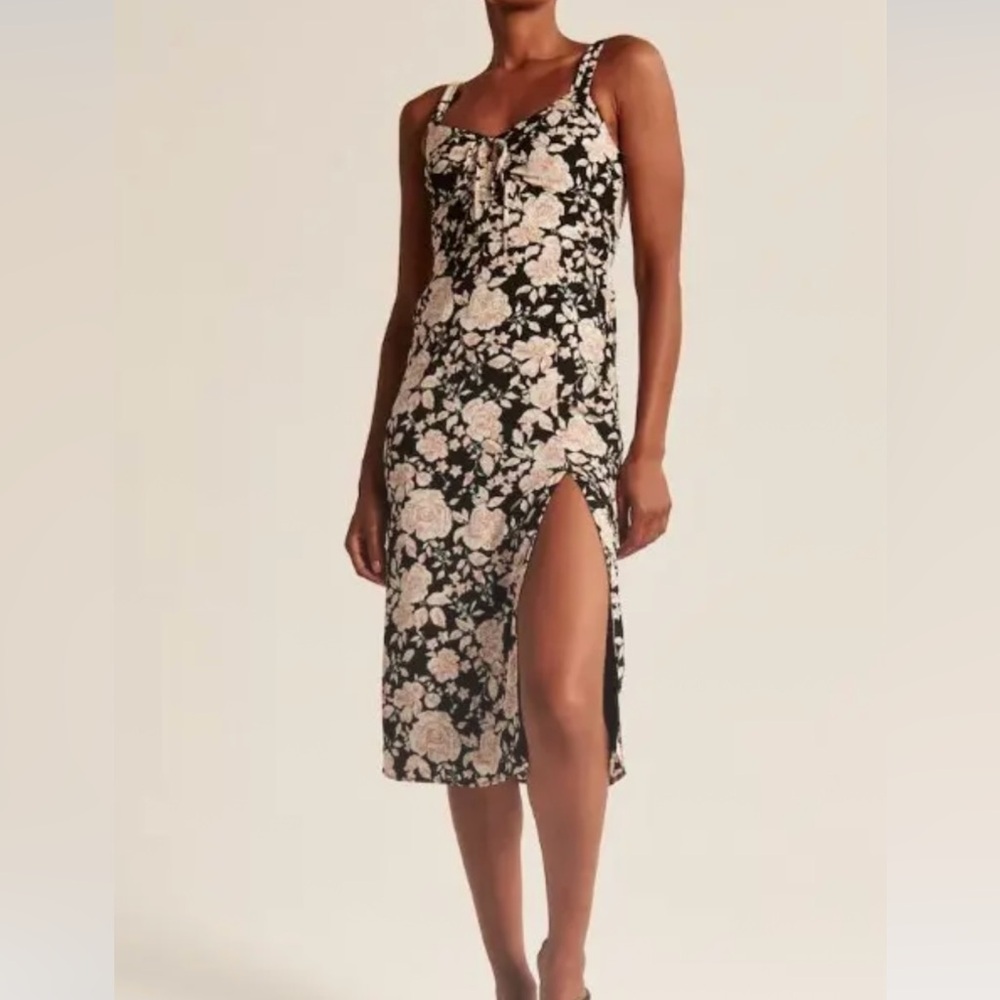 Abercrombie & Fitch Cinch Front Midi Dress